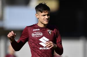 PG模拟器-记者：总价2500万欧元，萨穆埃莱-里奇今日抵达米兰&amp;明日体检签约