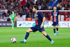 PG模拟器在线-自22年梅西后，内维斯是首位为巴黎在国际赛事梅开二度的外籍球员