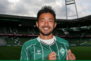 官方：日本国脚菅原由势从南安普顿租借加盟德甲不莱梅